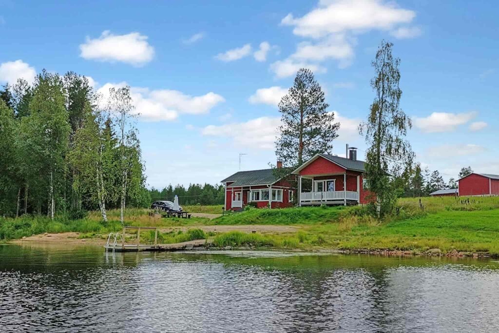 Villa Unari kesä 1-min